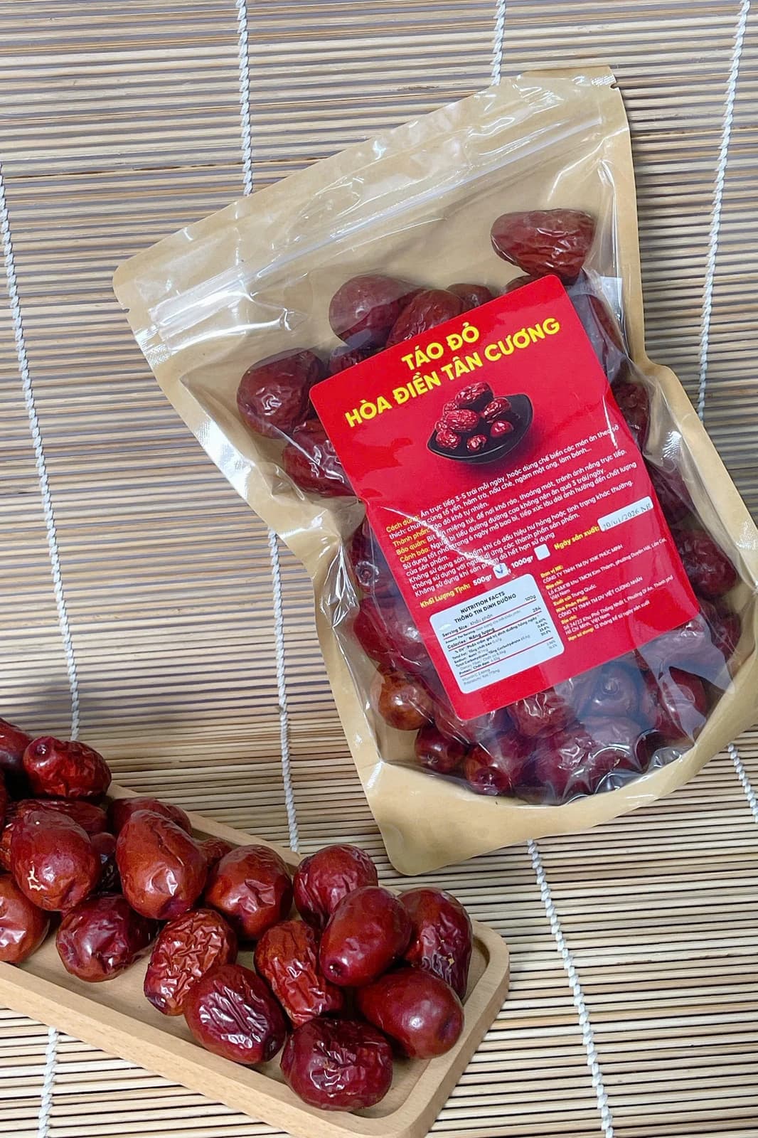 Táo đỏ size trung · Túi 500g