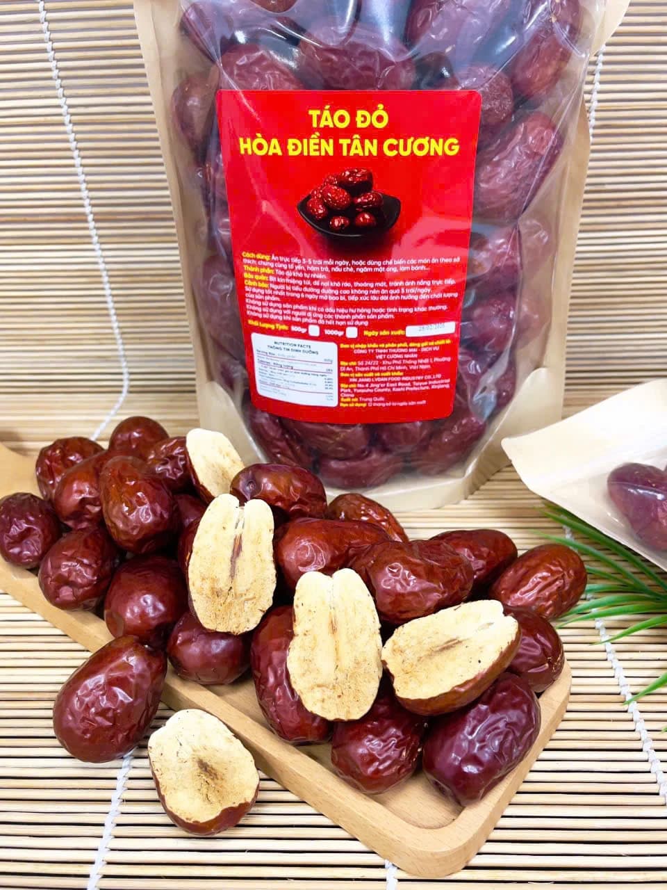 TÁO ĐỎ SIZE THƯỢNG HẠNG (70-80 quả/KG)- TÚI 1KG